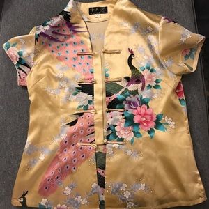 Beautiful Chinese silk top with peacock design S